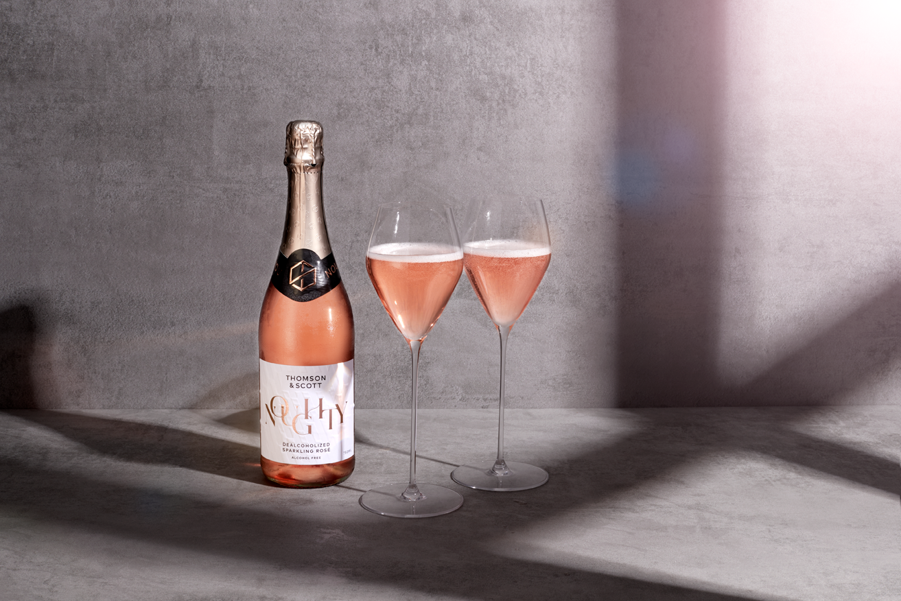 Ekologiškas Noughty Rosé – nealkoholinis vynas su subtiliu uogų aromatu